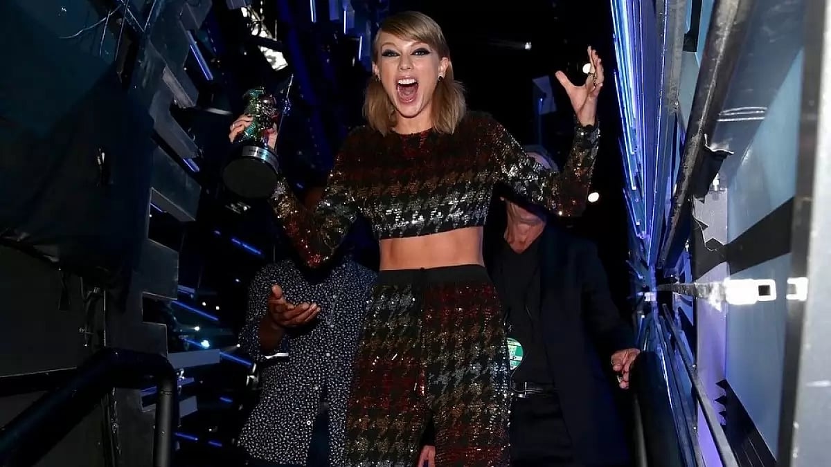 Taylor Swift at the 2015 MTV Video Music Awards