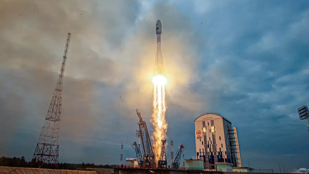 Russian Moon mission Luna-25 blasting off into space.