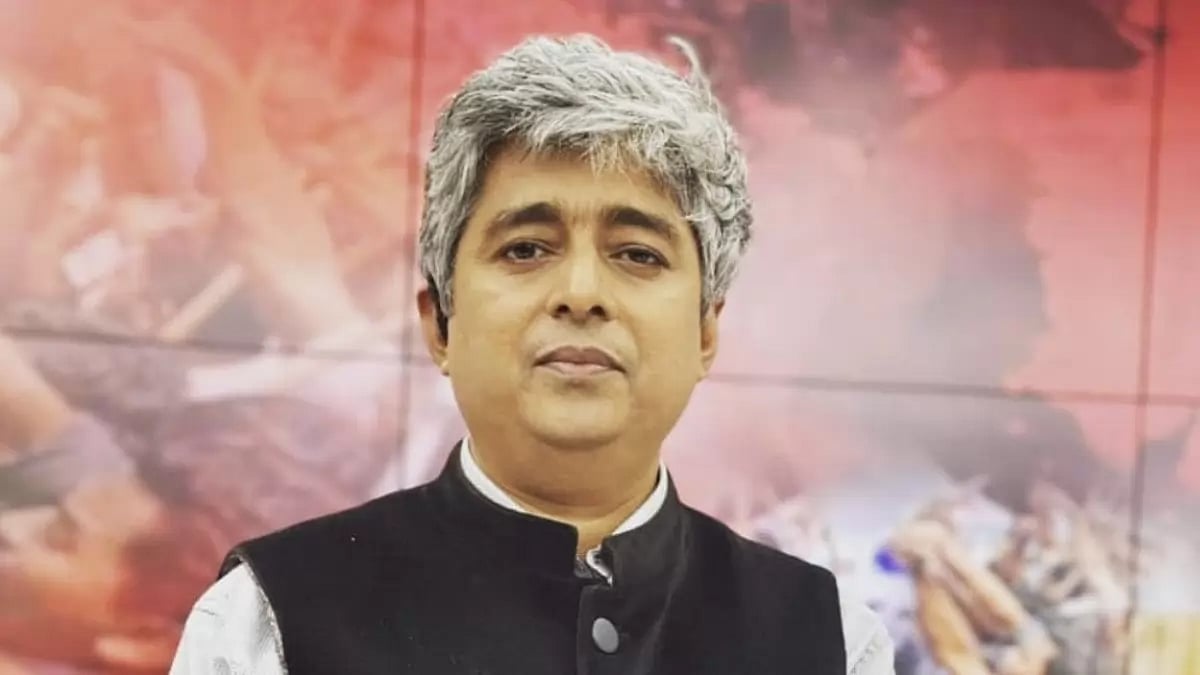 Mukesh Kumar, the resident editor of Sudarshan News