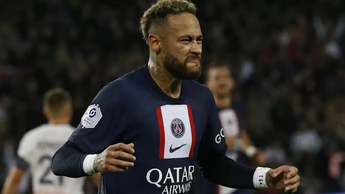 Neymar in a Ligue 1 match against Marseille (Oct 17, 2022)