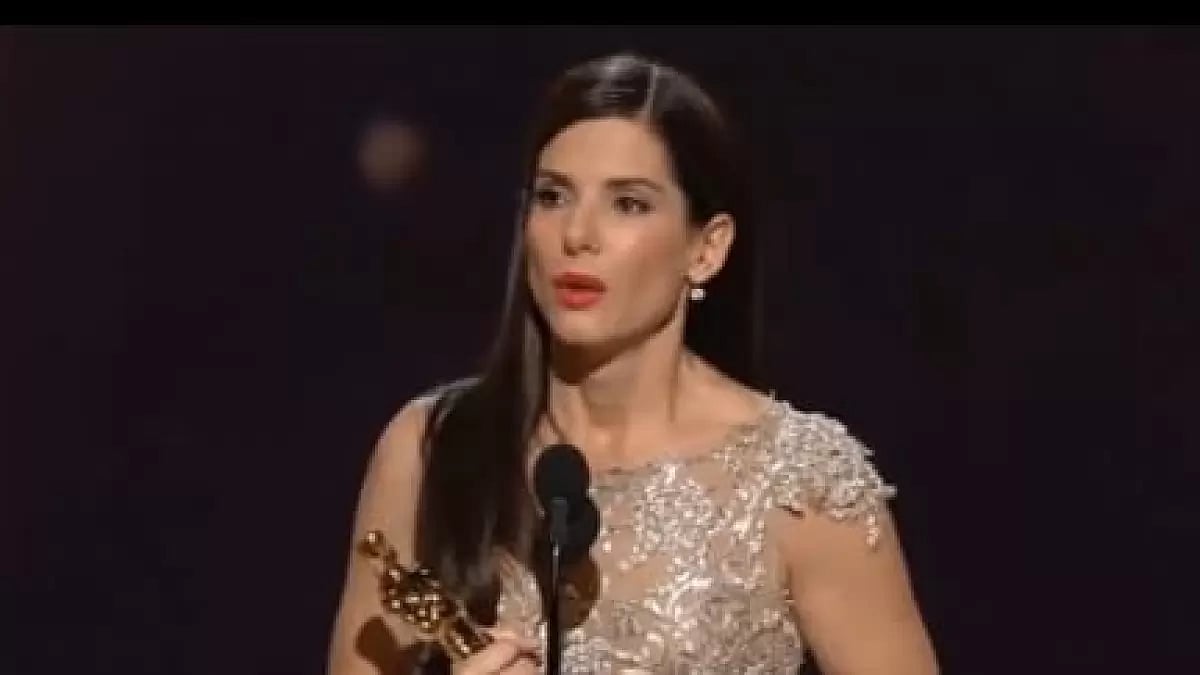  Sandra Bullock