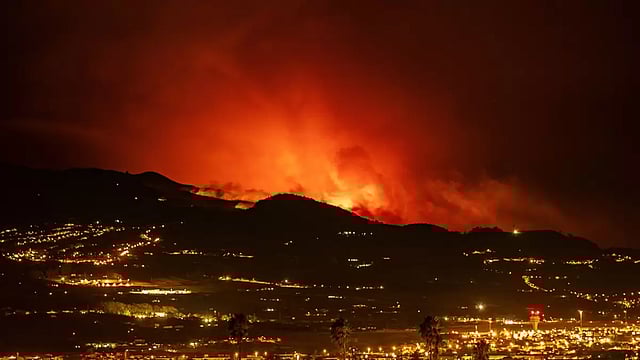 Spanish Wildfires Burn 20,000 Acres Of Forests, Force 12,000 To Evacuate