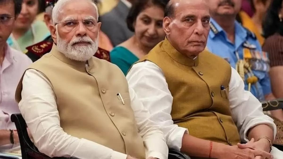 PM Narendra Modi with Defence Minister Rajnath Singh