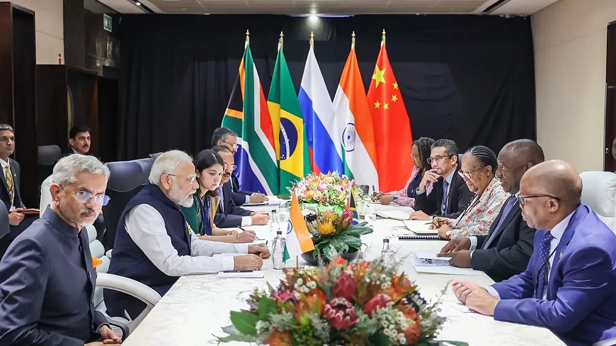 BRICS Summit: PM Modi meet SA President