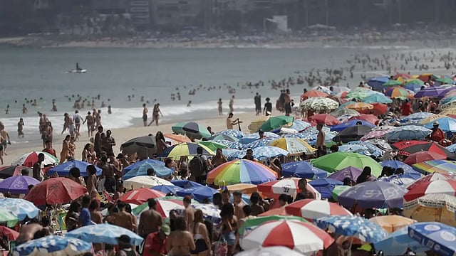 Rio de Janeiro Sizzles As Beachgoers Seek Relief From Intense Brazil Heat Wave