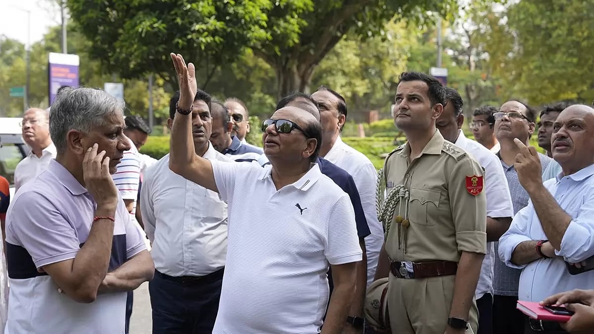 VK Saxena inspects G20 preparations