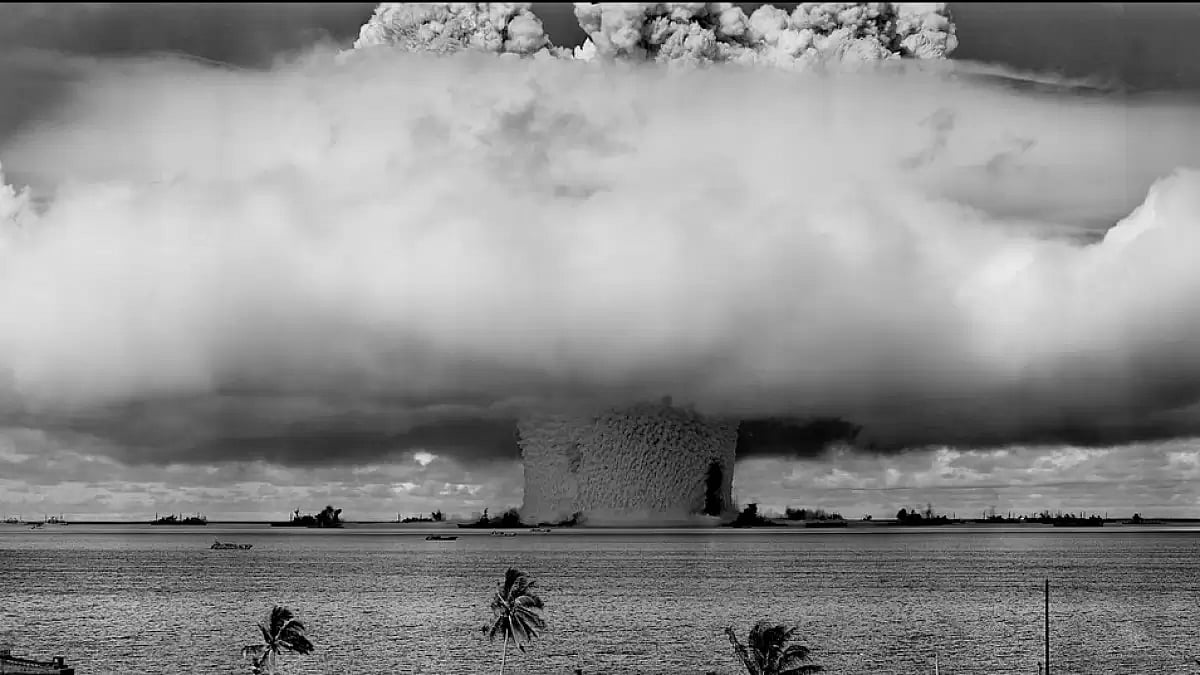  First Nuclear Test - null