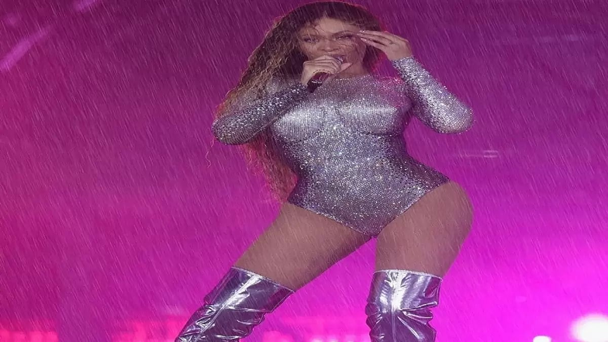 Beyonce performing on stage