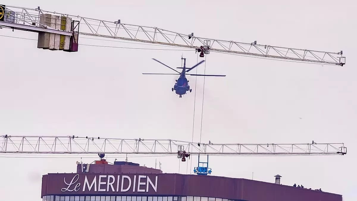 Delhi Police's helicopter slithering exercise ahead of the 18th G20 Summit in News Delhi