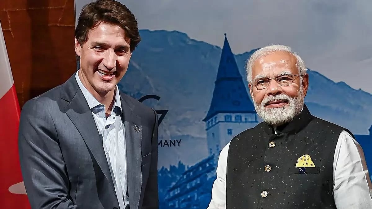 PM Narendra Modi (Right) with Canadian counterpart Justin Trudeau