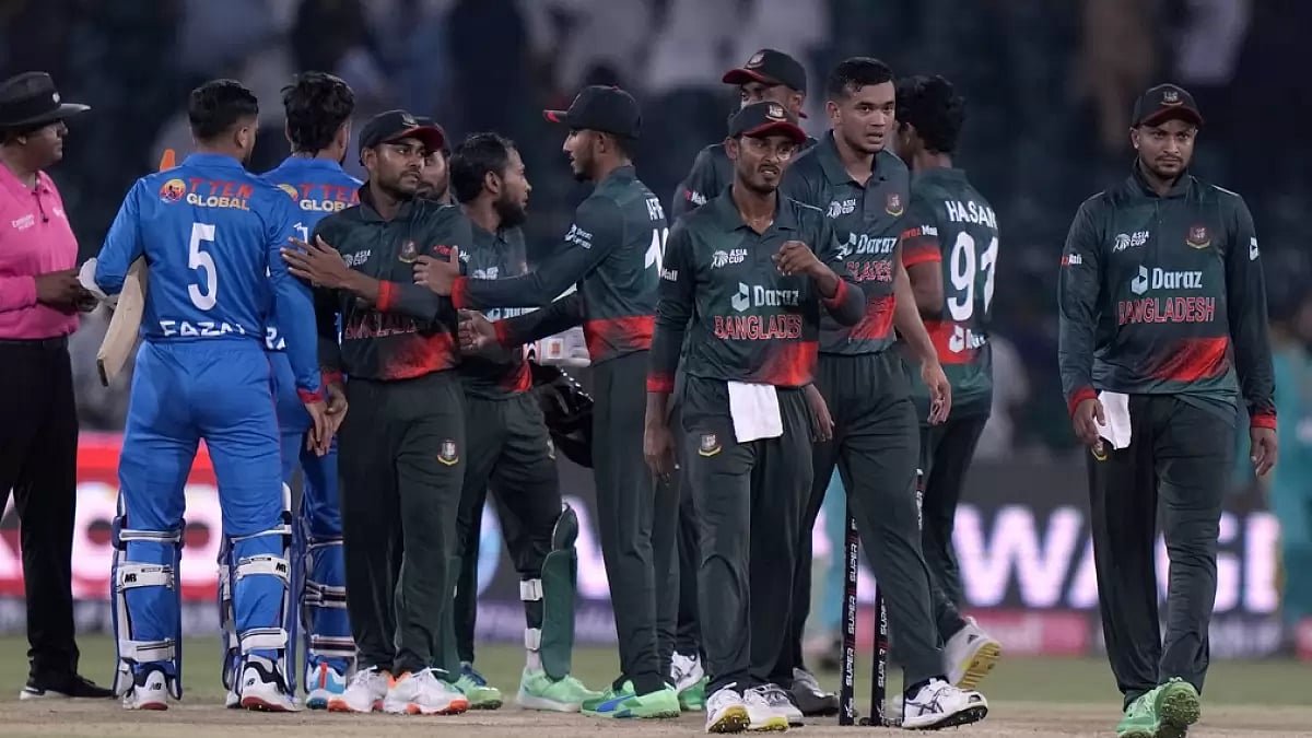 Bangladesh players celebrate their win after beating Afghanistan by 89 runs