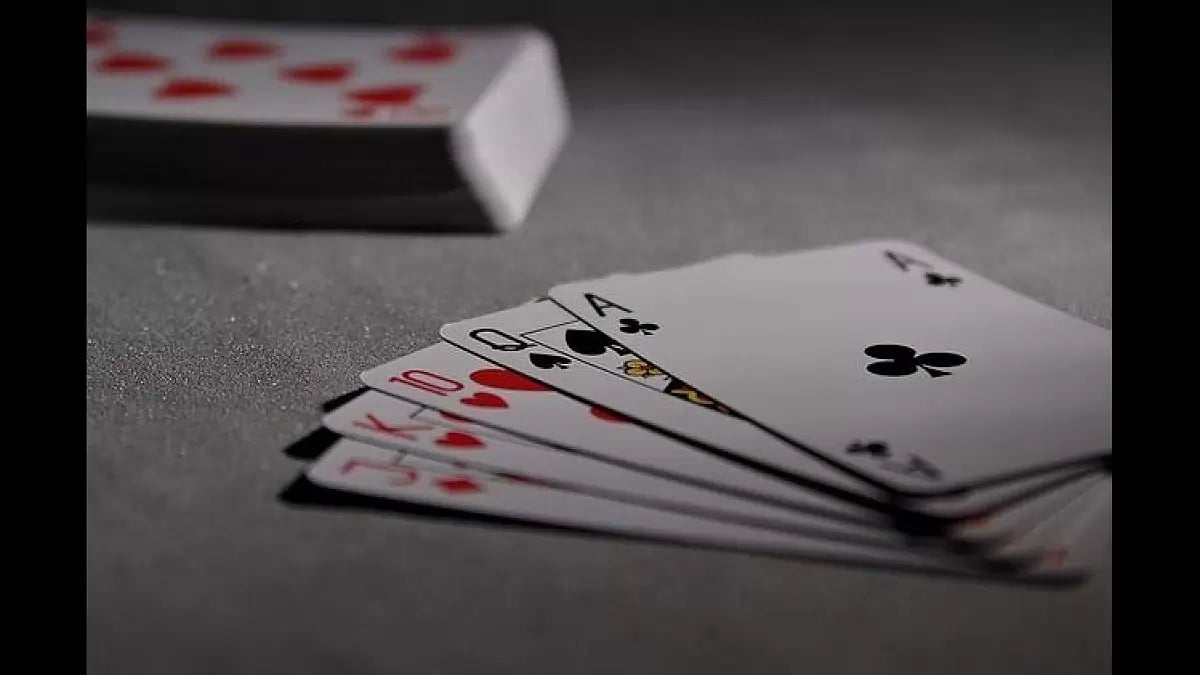 Thirteen Online Master the Card Game with Expert Strategies