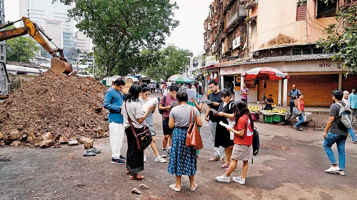 From Mills to Malls: Participants at the Abandoned Histories Poetry Crawl