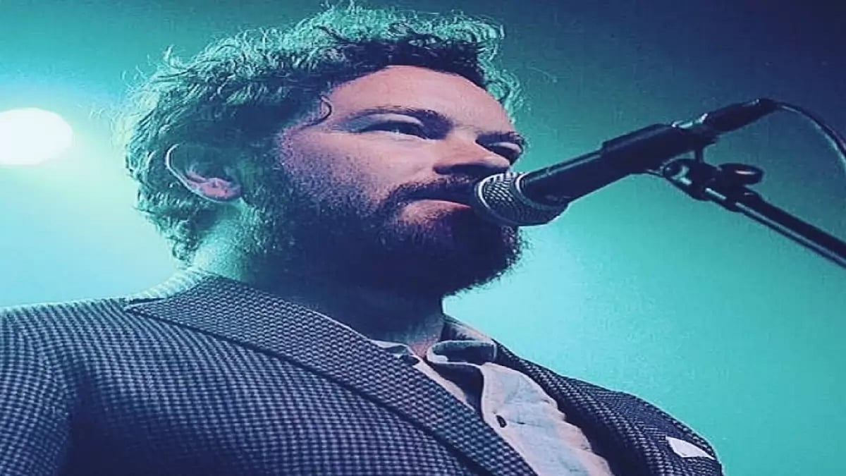 Danny Masterson performing 