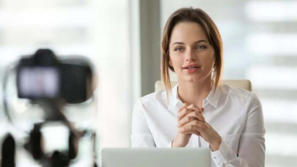 How To Start A Webcam Business? 