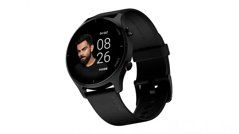 Best smart sales watch under 2500