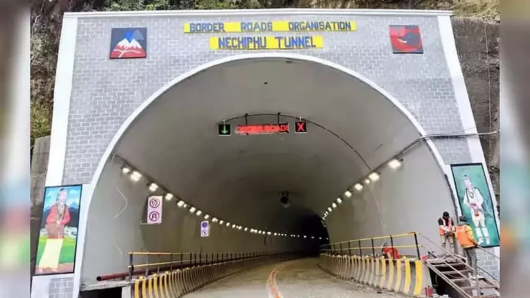 Neciphu Tunnel Inaugurated On September 12 - null