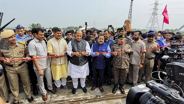 With Focus On China Border, Defence Minister Rajnath Singh Inaugurates 90 Infrastructure Projects Including Neciphu Tunnel