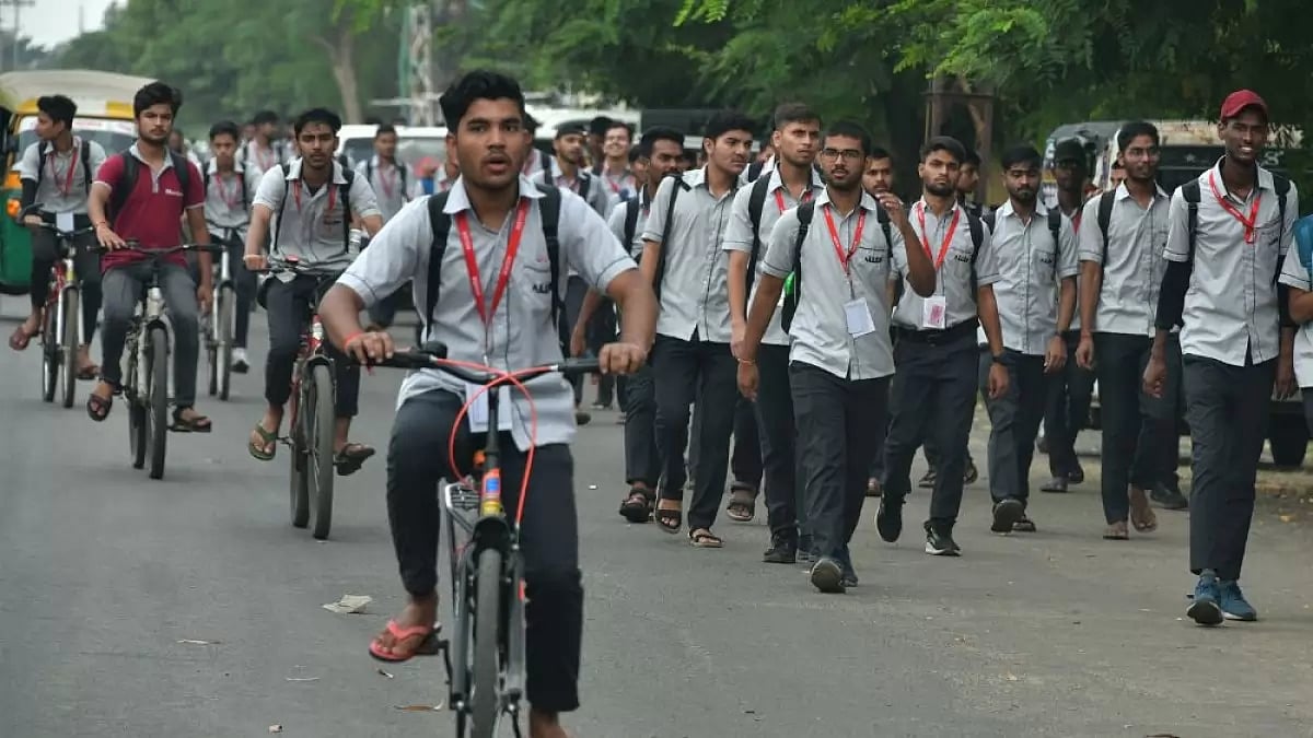 Students in Kota heading for their coaching classes.