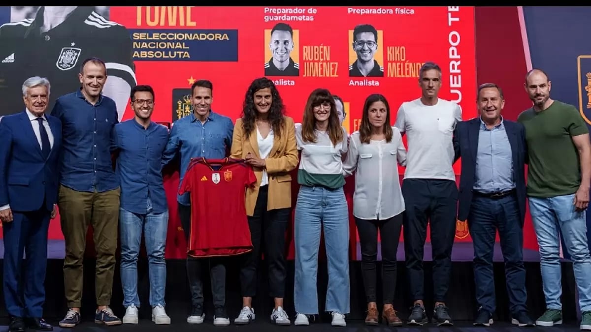 Spain's new coach Montse Tome (centre) at an event
