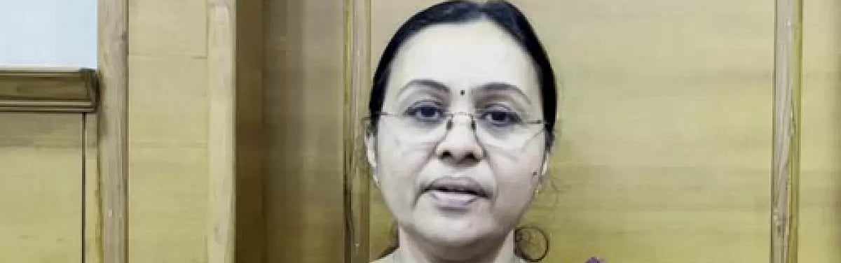 Kerala Health Minister Injured During Protest At Kannur Station