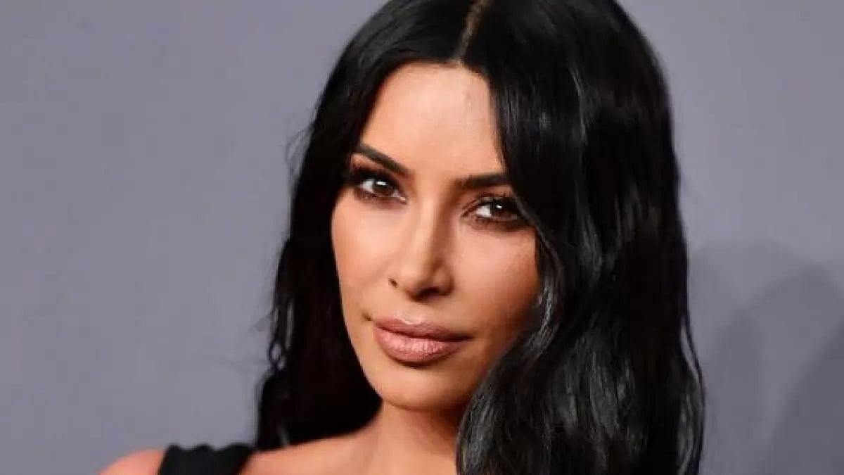 Kim Kardashian and NFL player Odell Beckham Jr. spotted hanging out together. 