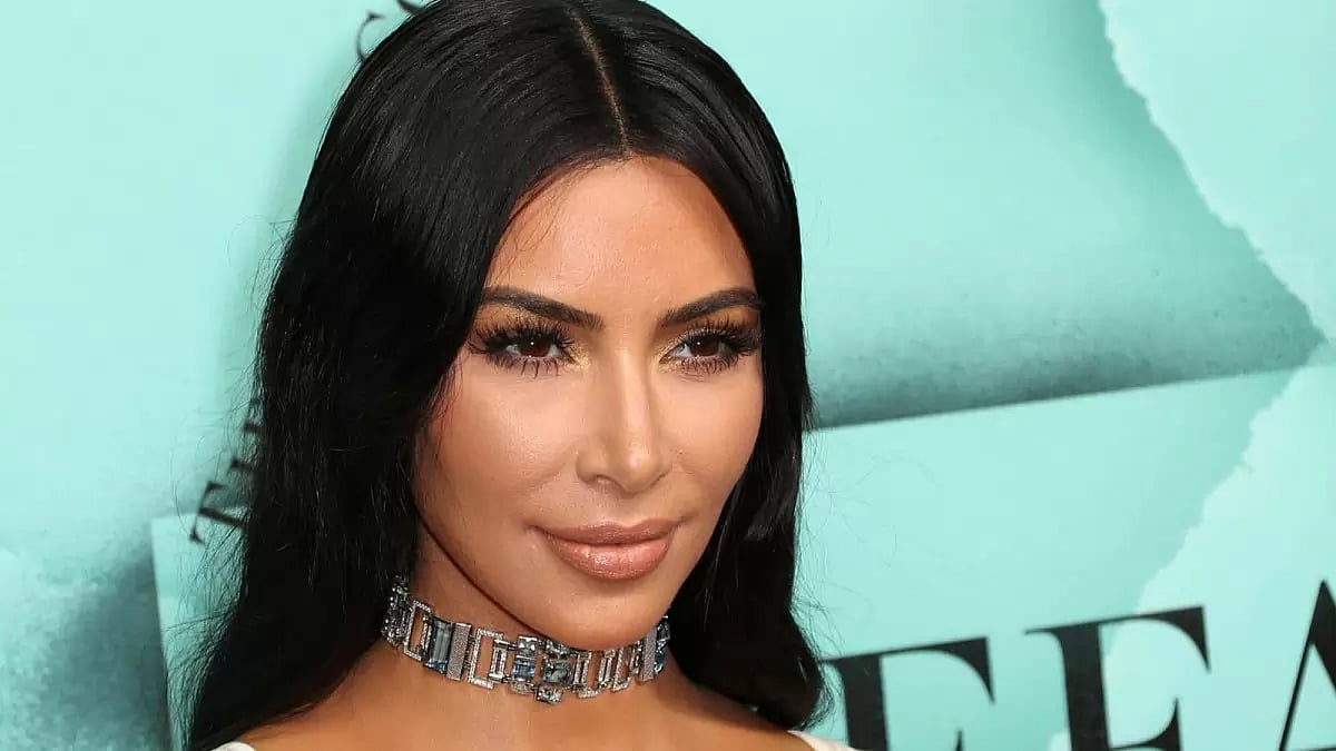 Fans on social media react to Kim Kardashian and Odell Beckham’s ‘Hanging Out’ Rumors. 