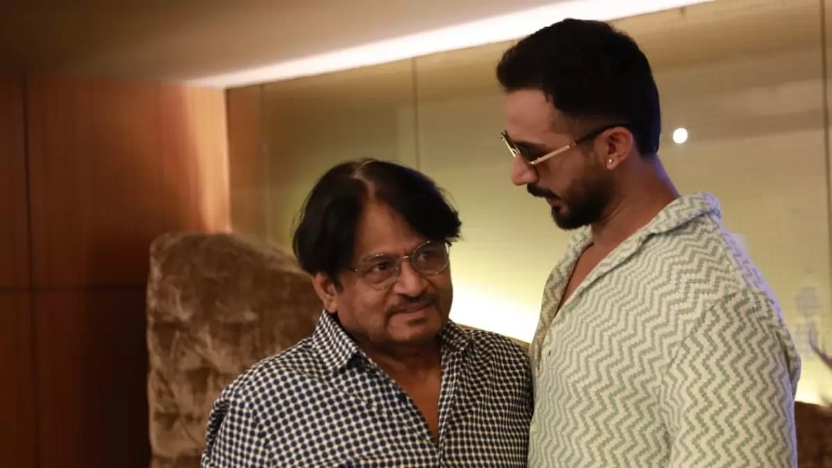 Anuraag Malhan, Raghubir Yadav