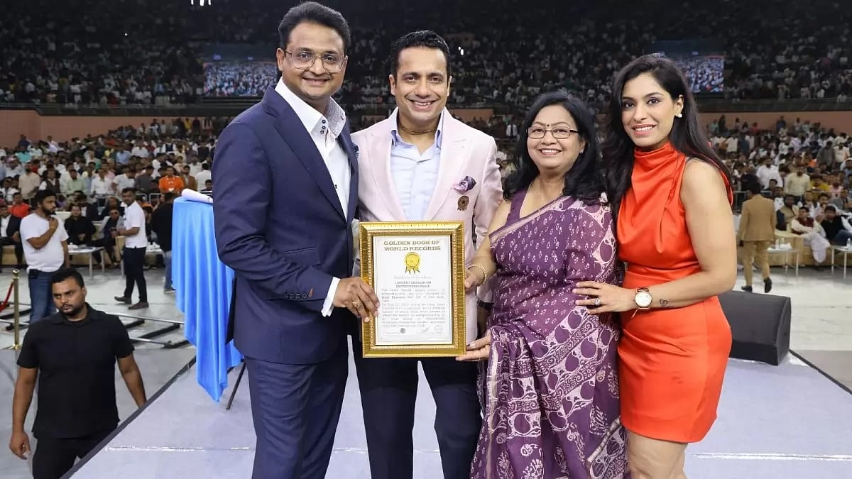 Motivational speaker Dr. Vivek Bindra has achieved his 12th  world record