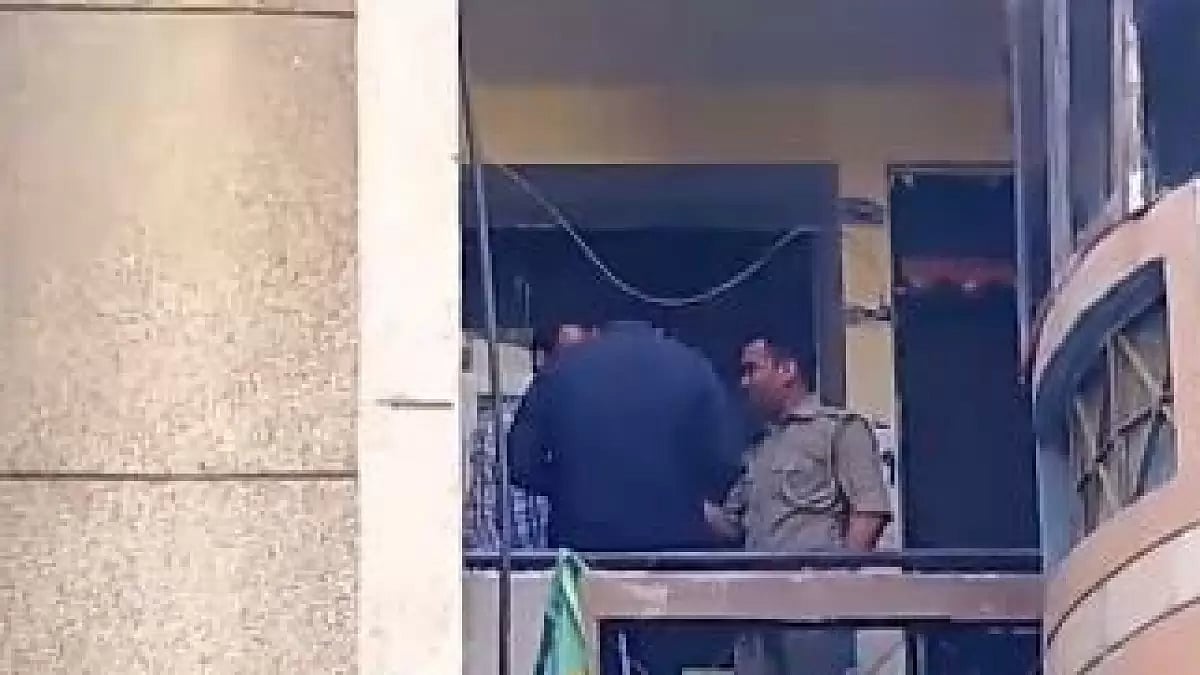 Delhi Police raided journalists' places in connection with NewsClick funding row