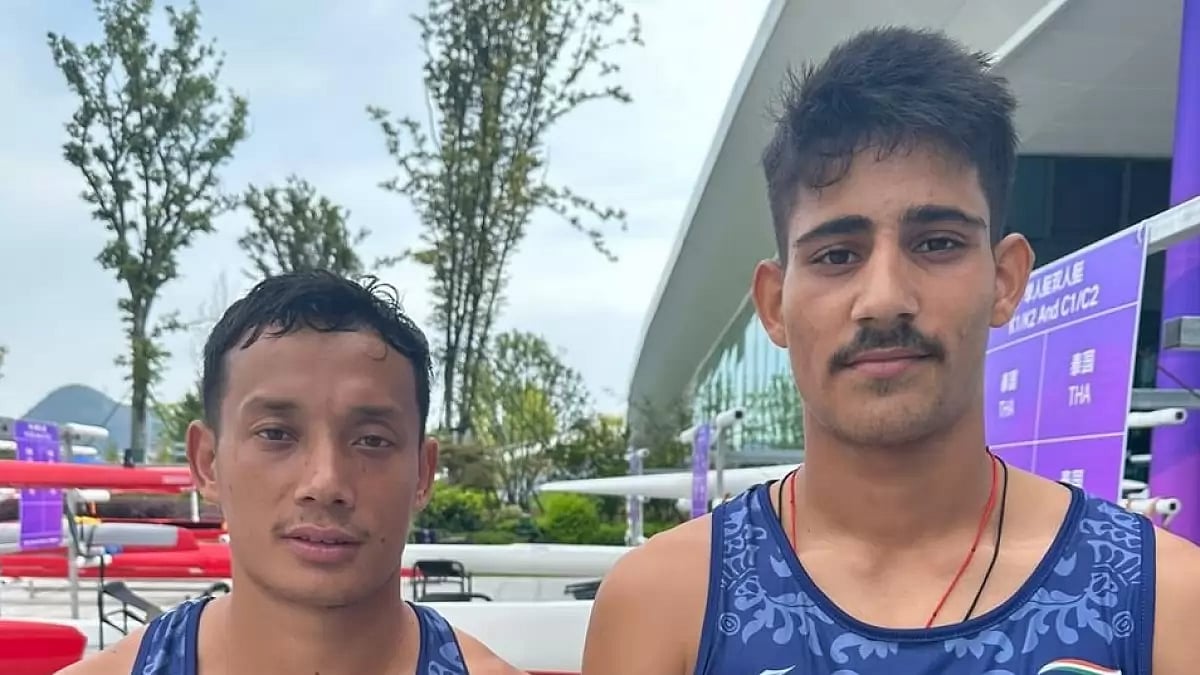 The bronze-winning canoe double duo of Arjun Singh and Sunil Singh Salam.