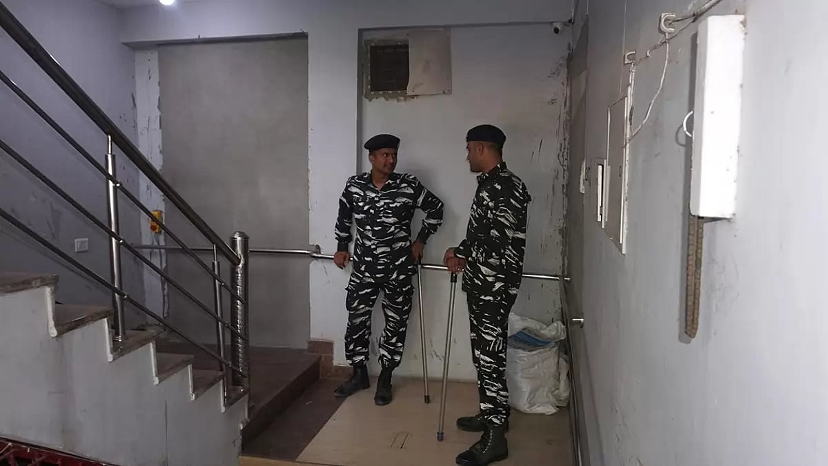 Delhi Police raids NewsClick premises