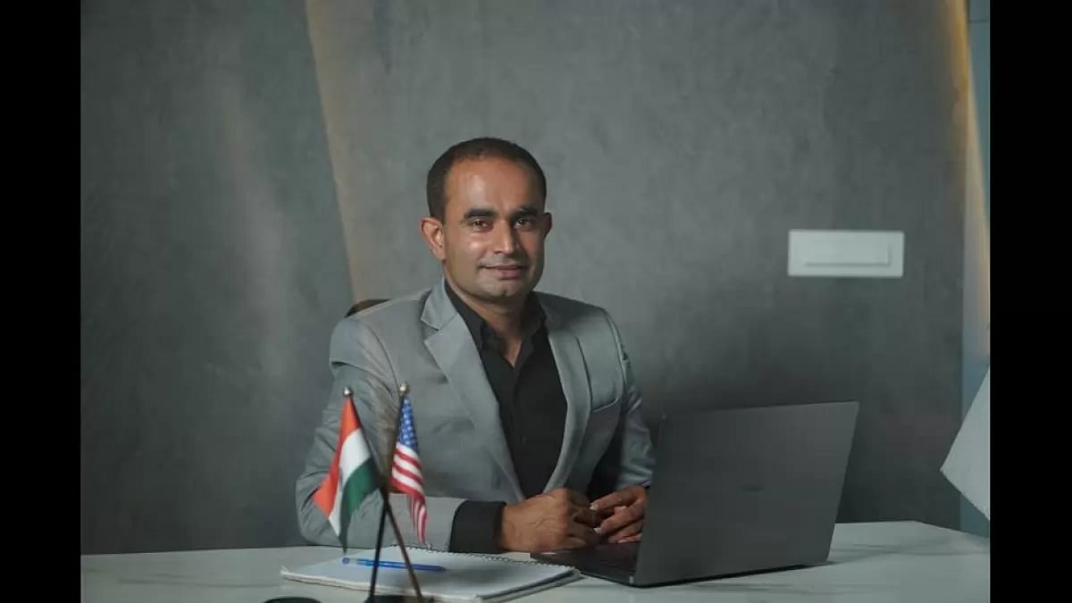 Sabeer Nelli, Founder of ZilBank.com