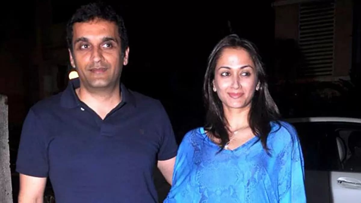 Gayatri Joshi, Vikas Oberoi