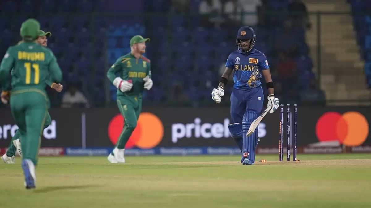 Sri Lanka could not cope with the pressure of chasing a mammoth 428