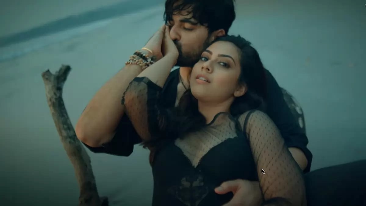 Dev Negi, Priya Saraniya