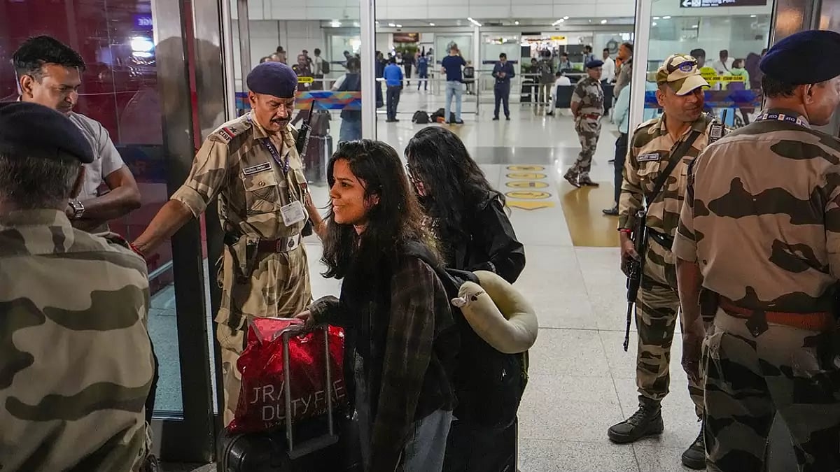 Operation Ajay: Indians arrive at IGI T3