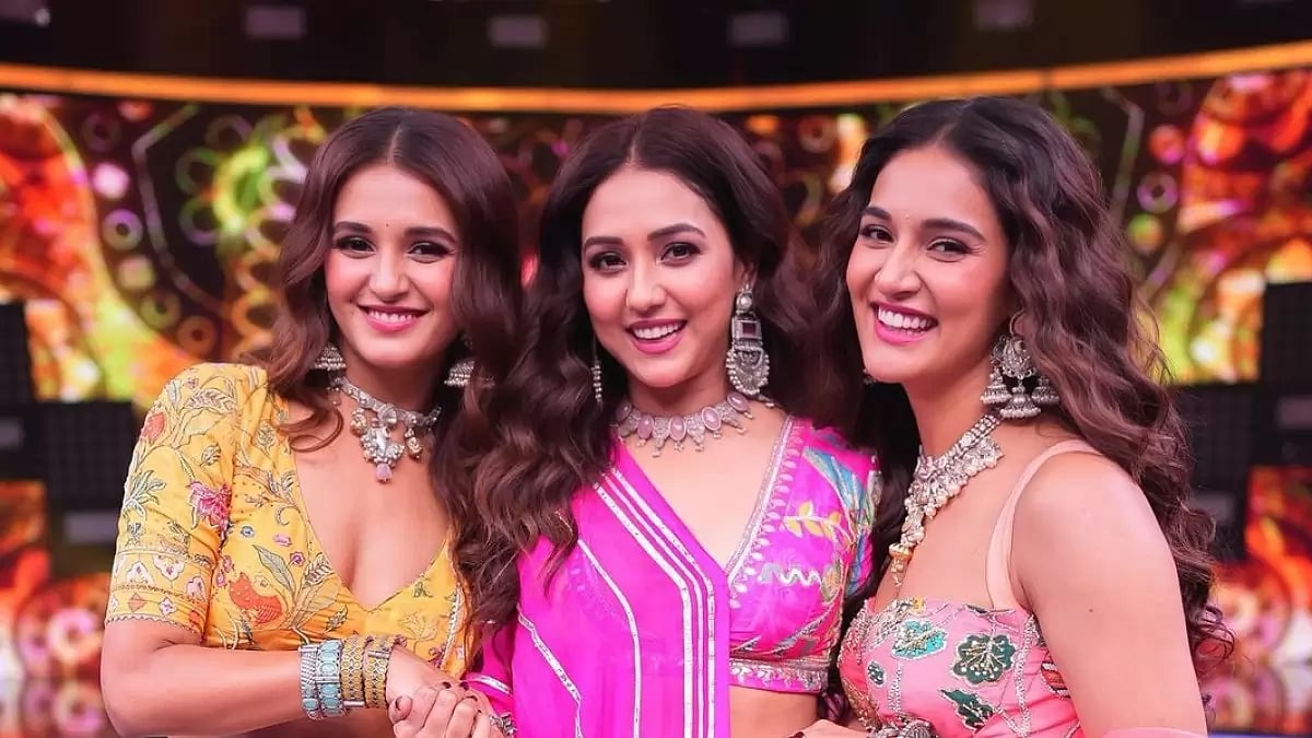Mukti Mohan, Shakti Mohan and Neeti Mohan
