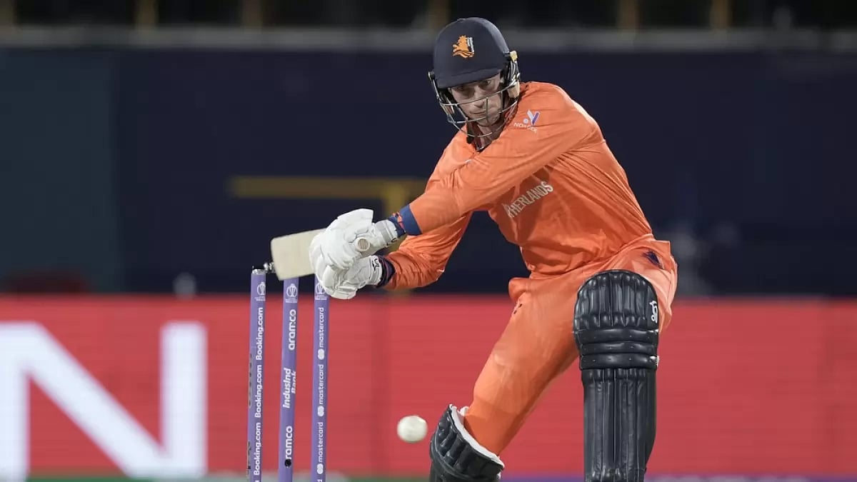 Netherlands captain Scott Edwards bats against South Africa in Dharamsala.