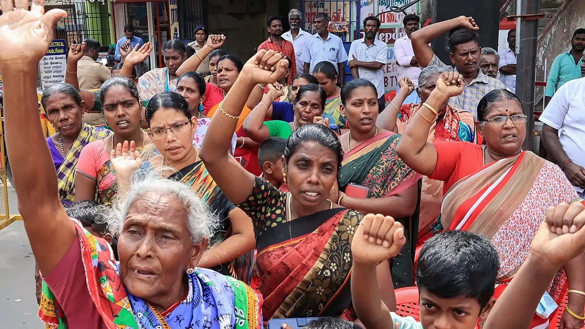 Fishermen protest in TN