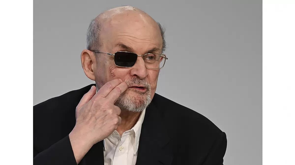 Salman Rushdie - null