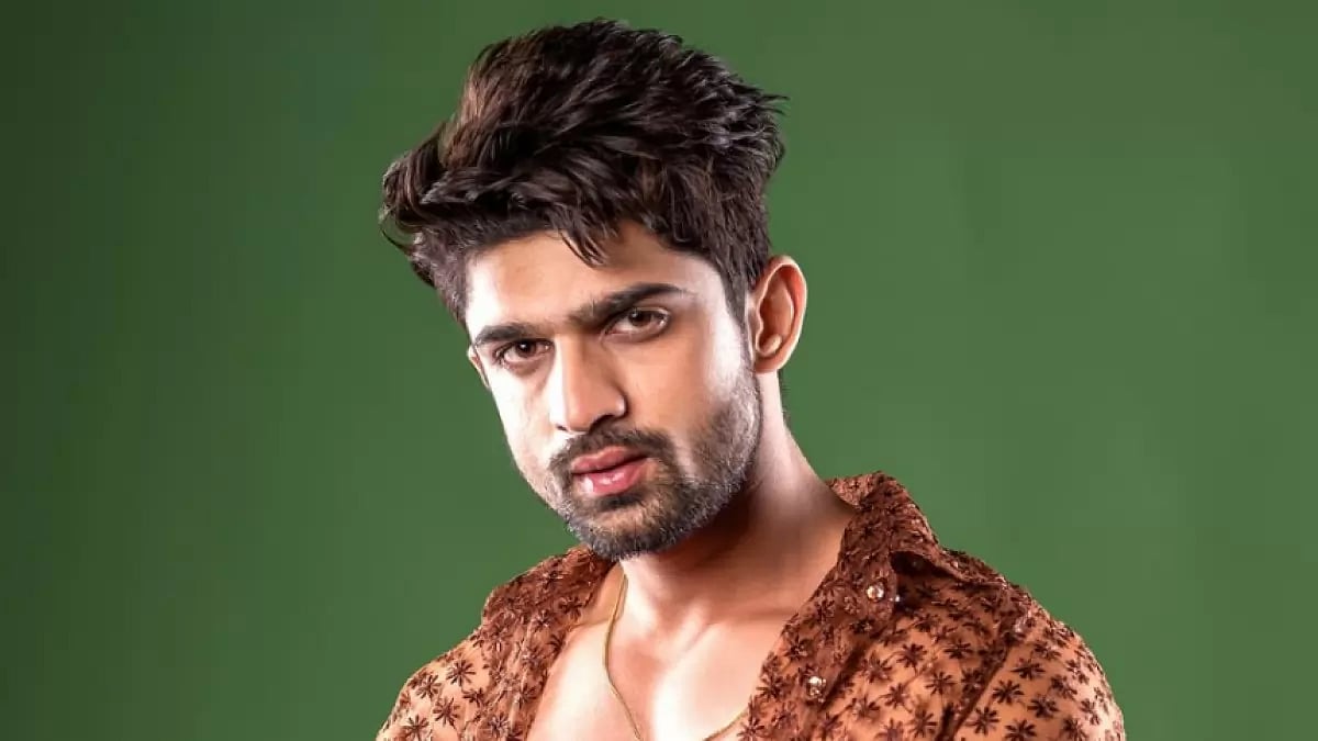 Instagram : Abhishek Kumar