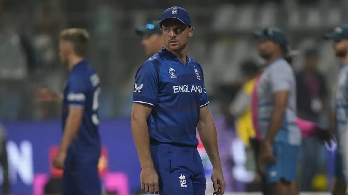 A disappointed Jos Buttler after losing the match against South Africa in Dharamsala. 