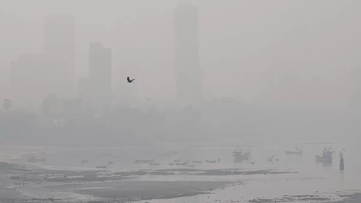 Blanket of smog covers Mumbai as air quality dips to poor category