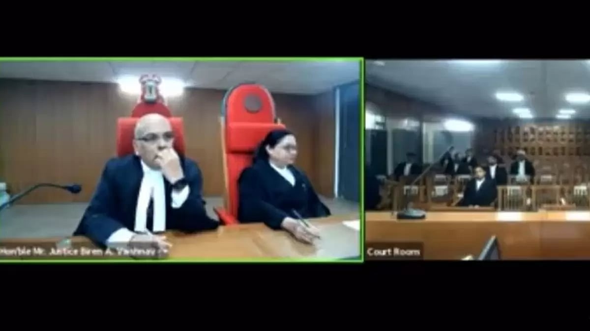 Gujarat High Court Justice Biren Vaishnav and Justice Mauna Bhatt