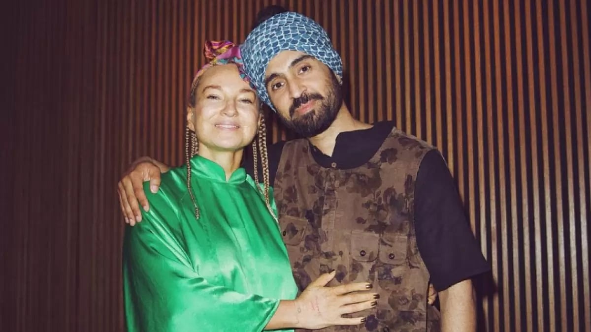 Diljit Dosanjh, Sia