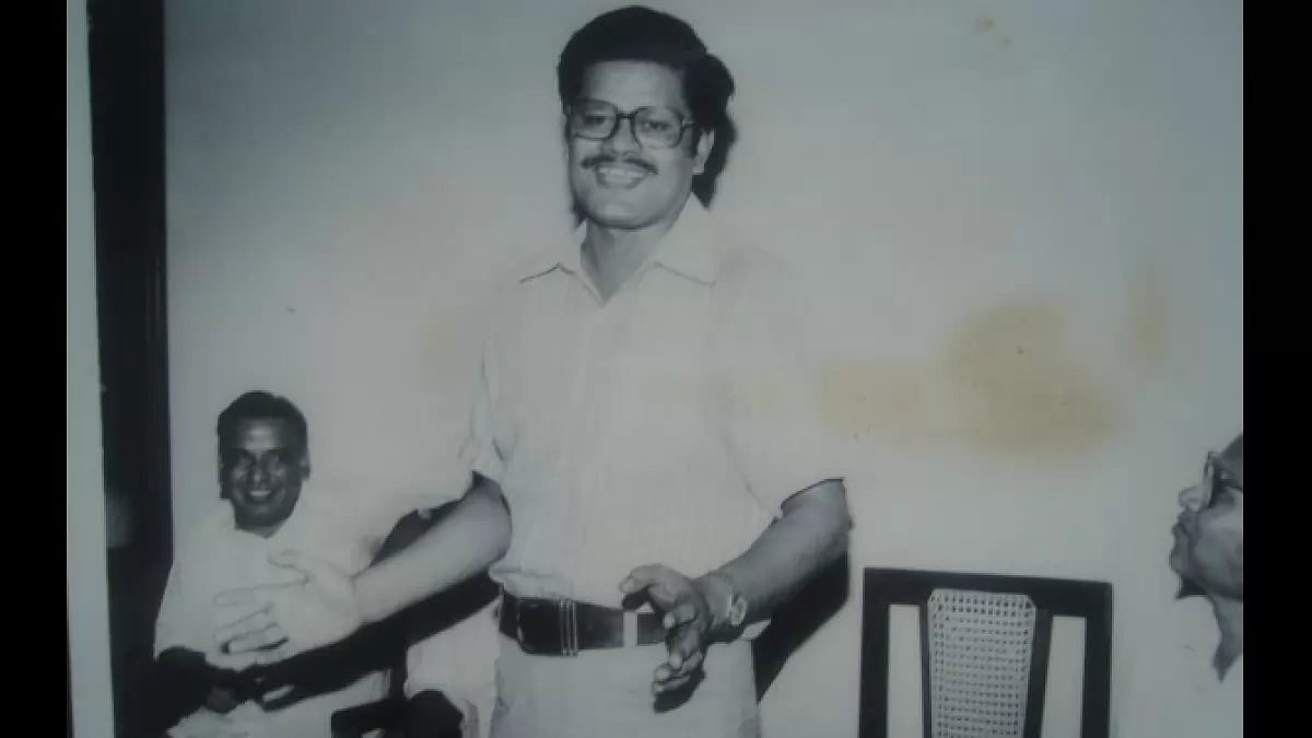 Renowned poet Malay Roychoudhury 