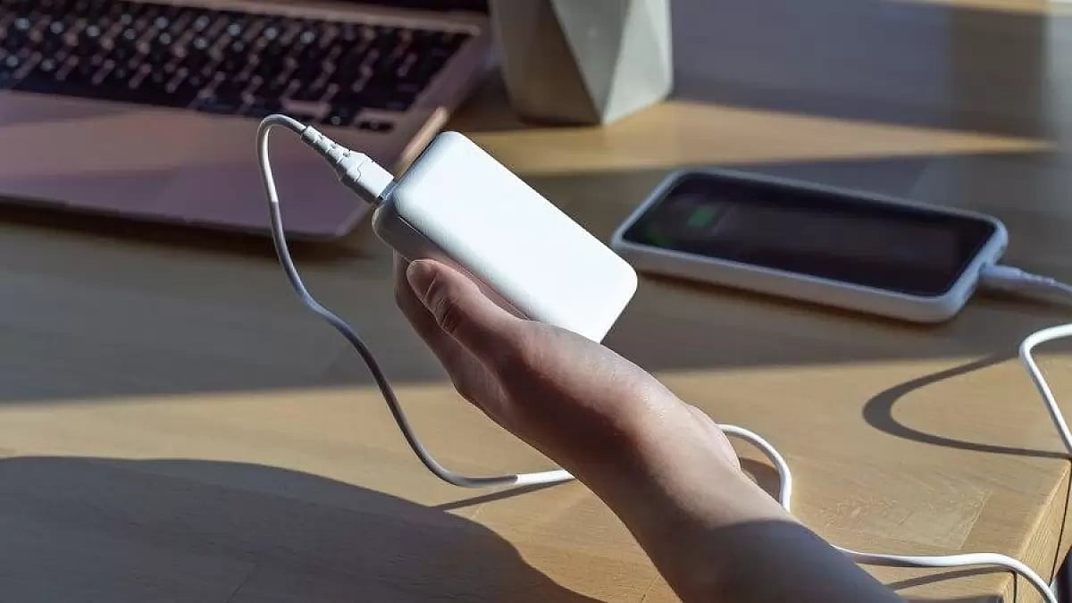 7 Best Type C Power Banks To Buy In 2023
