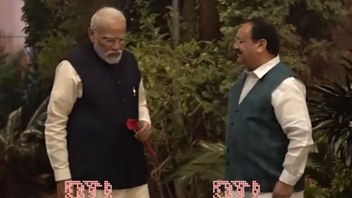 PM Narendra Modi attended the Central Election committee meeting in Delhi.