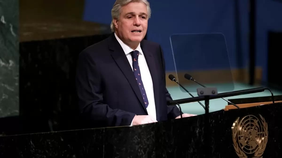 Minister for Foreign Affairs of Uruguay Francisco Bustillo